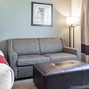 Queen Suite